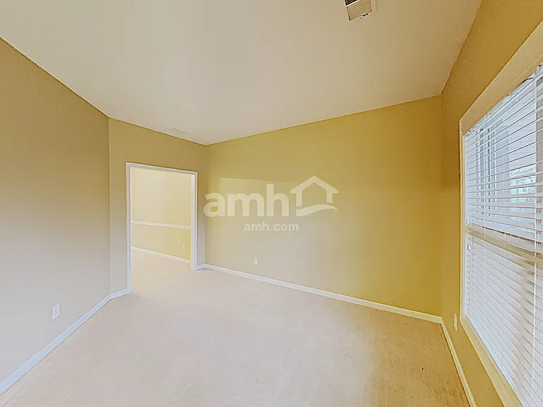 492 Winter Haven Ln — Photo 15