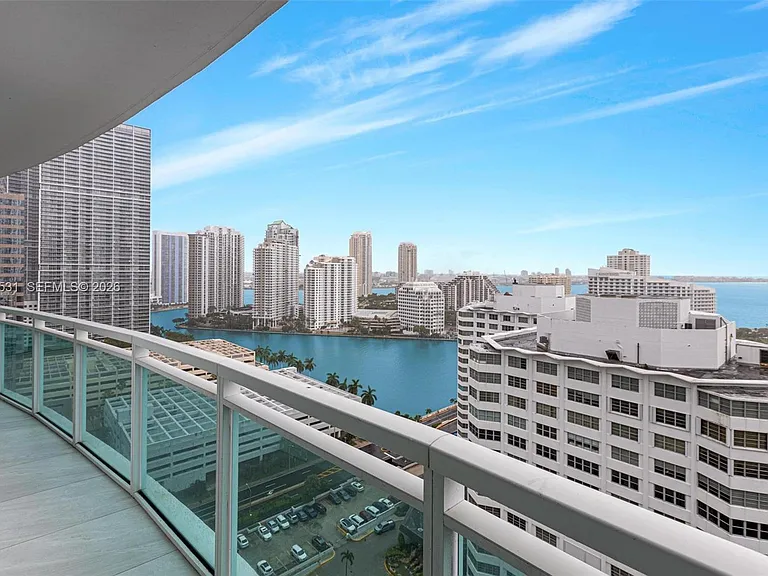 950 Brickell Bay Dr #2210 — Photo 3