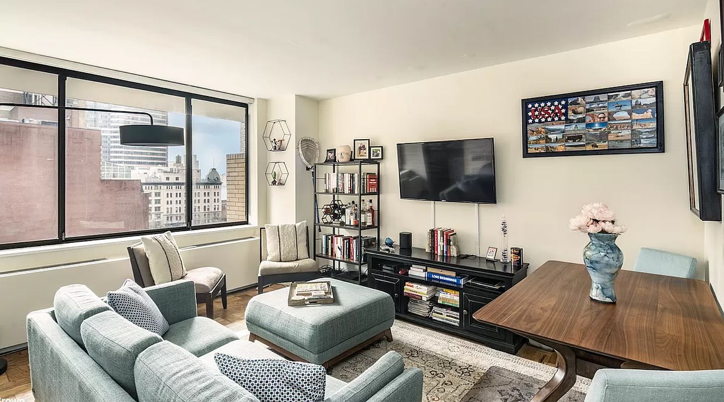 311 East 38th Street #8D