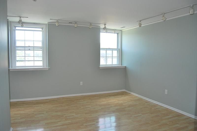 103 Park Ave, Summit, NJ 07901 Zillow