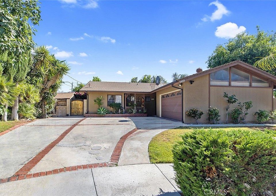 28284 Enderly St, Santa Clarita, CA 91351 | Zillow