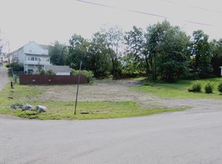 618 Valley St, Avoca, PA 18641