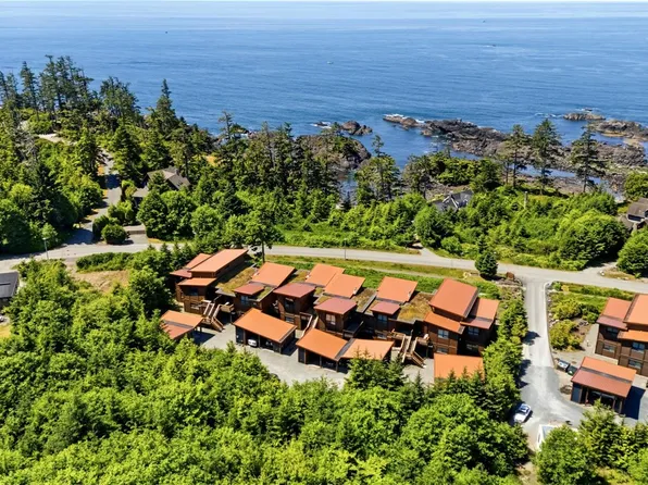 515 Marine Dr #203, Ucluelet, BC V0R 3A0
