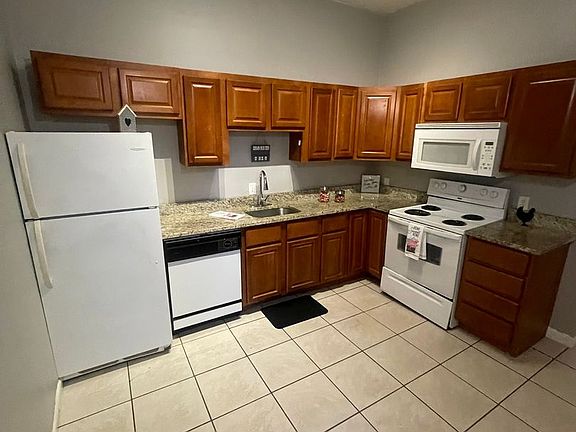 2nd image of 2511 S 9th St #A
