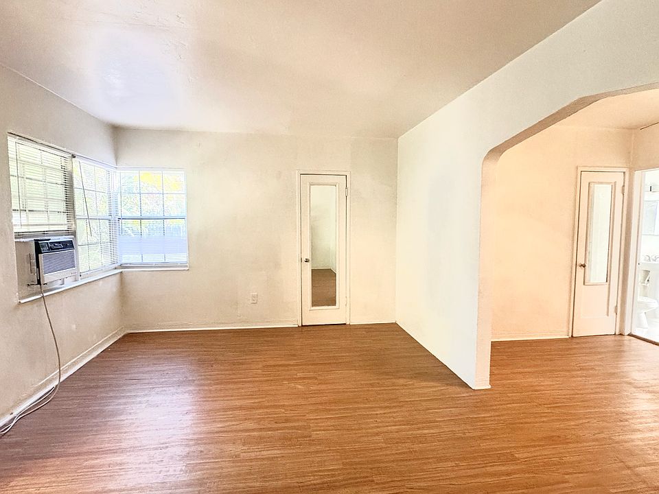 1st image of 4410 NE 2nd Ave #4412