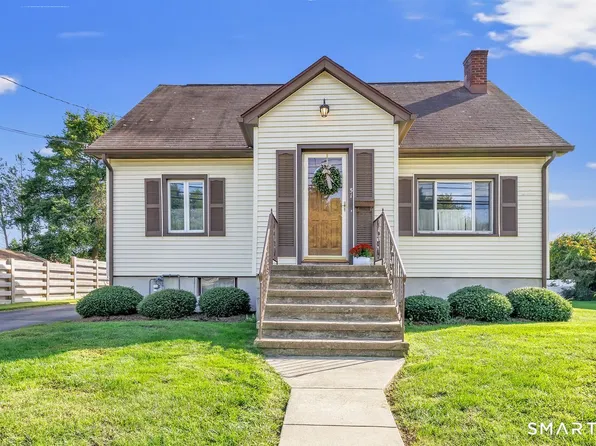 51 Connors Lane, Stratford, CT 06614