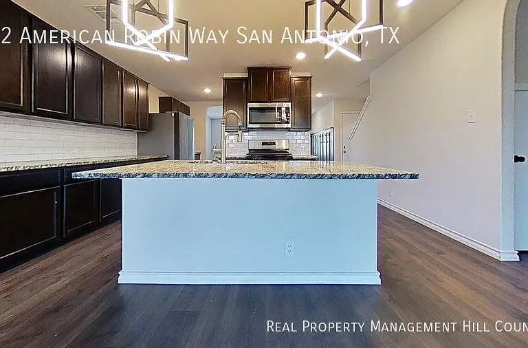 142 American Robin Way — Photo 3