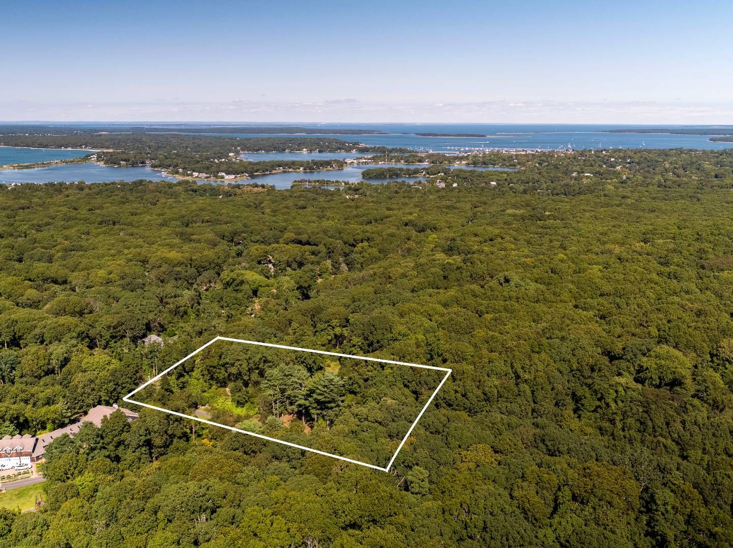 828 Brick Kiln Rd, Lot1 in Sag Harbor Out East