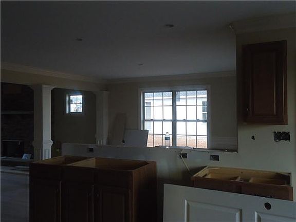 4th image of 103 Hickory Wild Lot 103