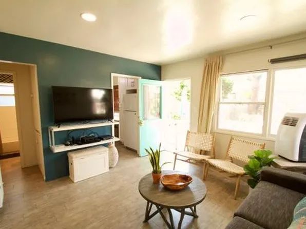 721 Ormond Ct, San Diego, CA 92109