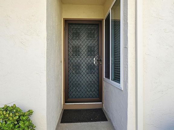 4th image of 1116 Strayer Dr