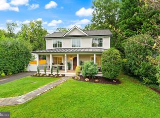 6670 Barrett Rd, Falls Church, VA 22042
