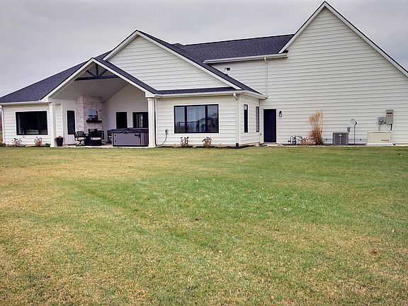 5th image of 1287 Stintson Dr