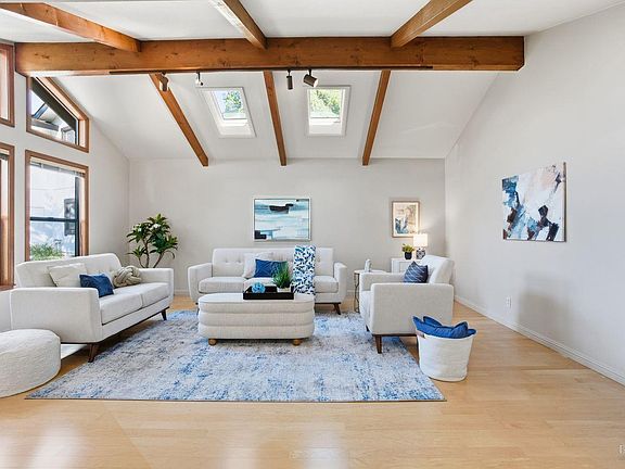 4th image of 4752 Carissa Avenue