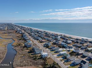 1208 N New River Drive, Surf City, NC 28445