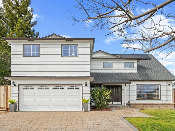 20127 Apple Tree Ln, Cupertino, CA 95014