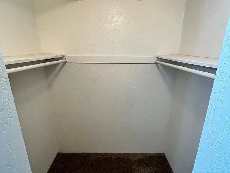 3052 N Alvernon Way #209 — Photo 5