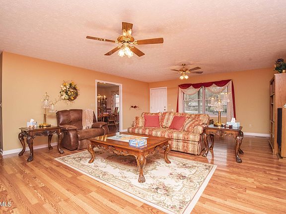 2nd image of 7000 Chervue Blvd