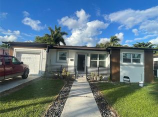 1451 NE 118th St, Miami, FL 33161