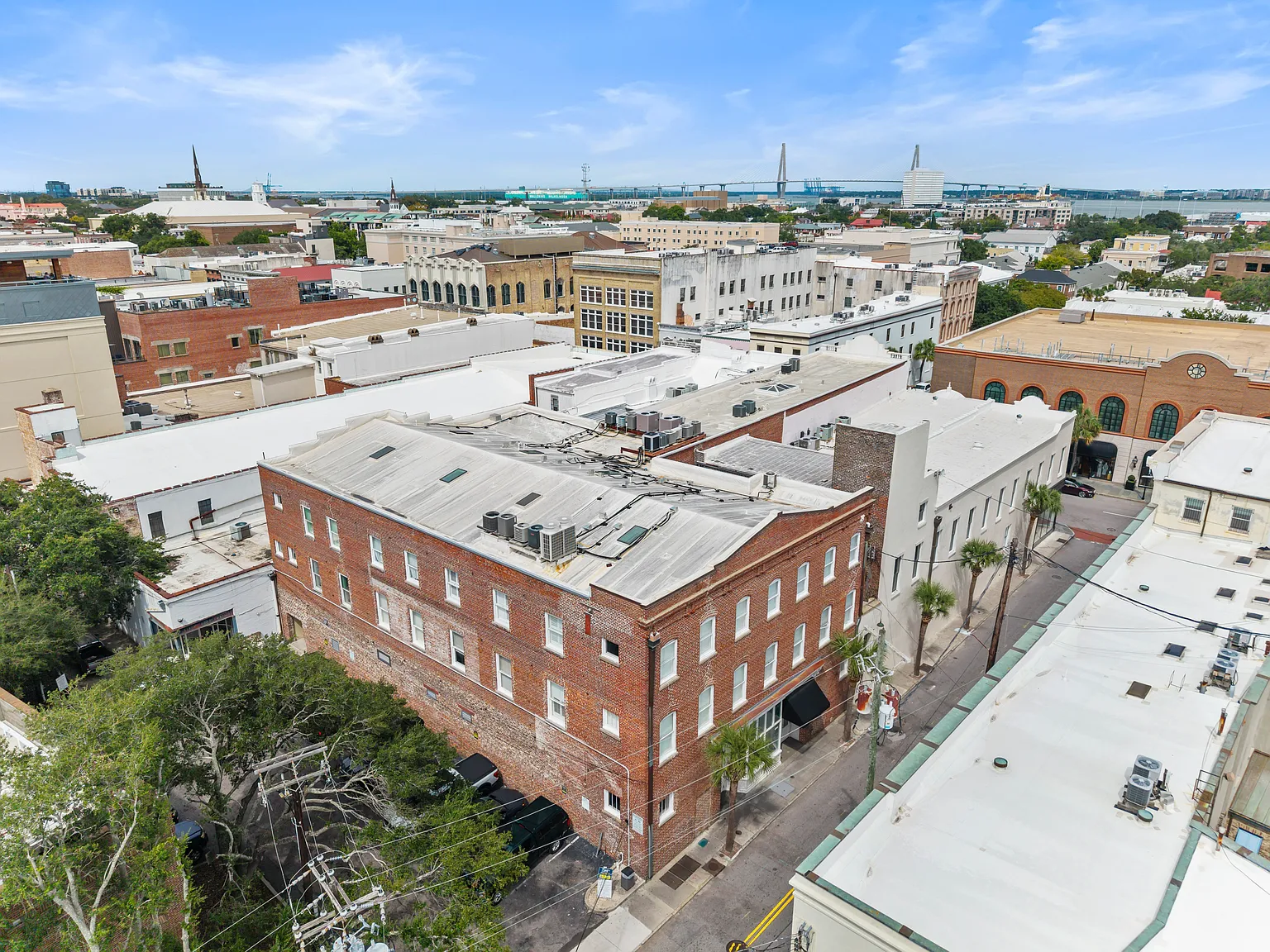 1 bed, 780 sqft, $2,950 — Photo 3