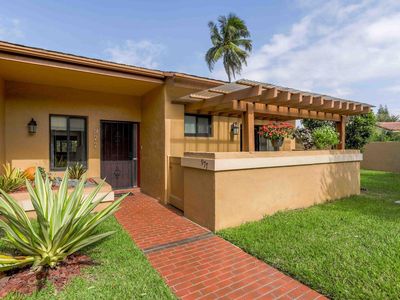977 NW 79th Terrace, Plantation, FL, 33324