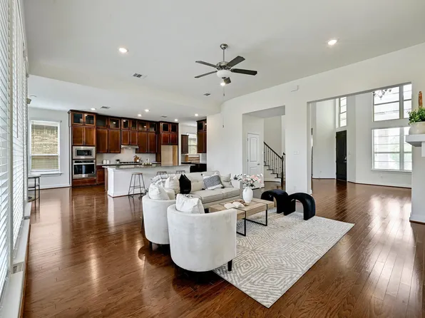 5704 Monrovia Ln, Pflugerville, TX 78660