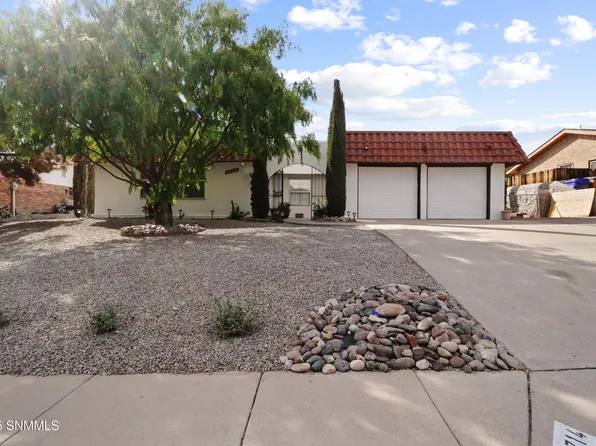 1714 Royal Dr, Las Cruces, NM 88011