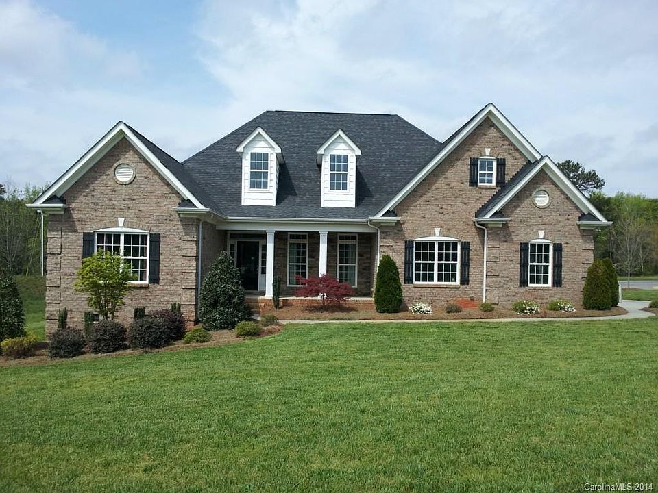 2nd image of 5421 Roberta Ct #8