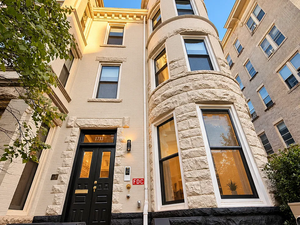 1733 17th St NW #3