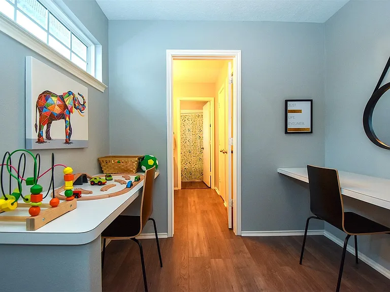 11007 Shumard Oak Ct — Photo 12