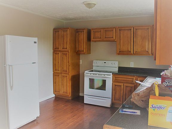 4th image of 111 Haymarket Dr