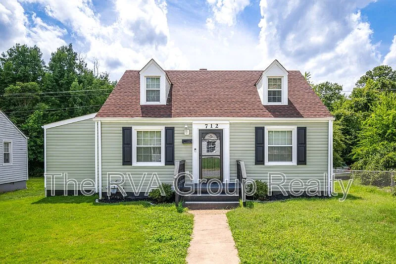 712 Hill Top Dr
