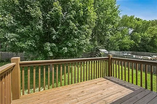 2521 NW Richard Dr — Photo 33