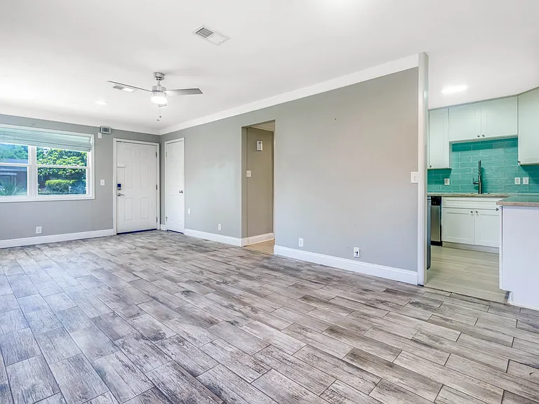 4519 Martha Ave — Photo 19