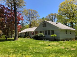 14 Inwood Rd, Norwalk, CT 06850