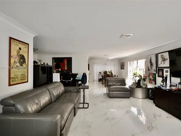 15115 SW 109th St, Miami, FL 33196