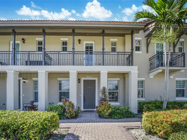 1302 SW 147th Ter, Pembroke Pines, FL 33027