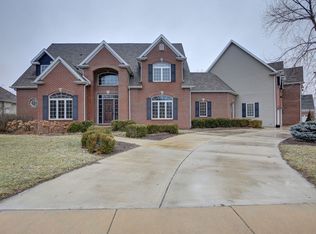 4407 Trostshire Cir, Champaign, IL