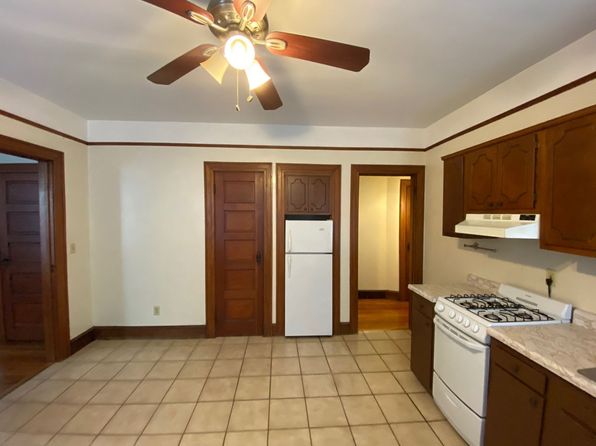 98-100 Linden St #100A