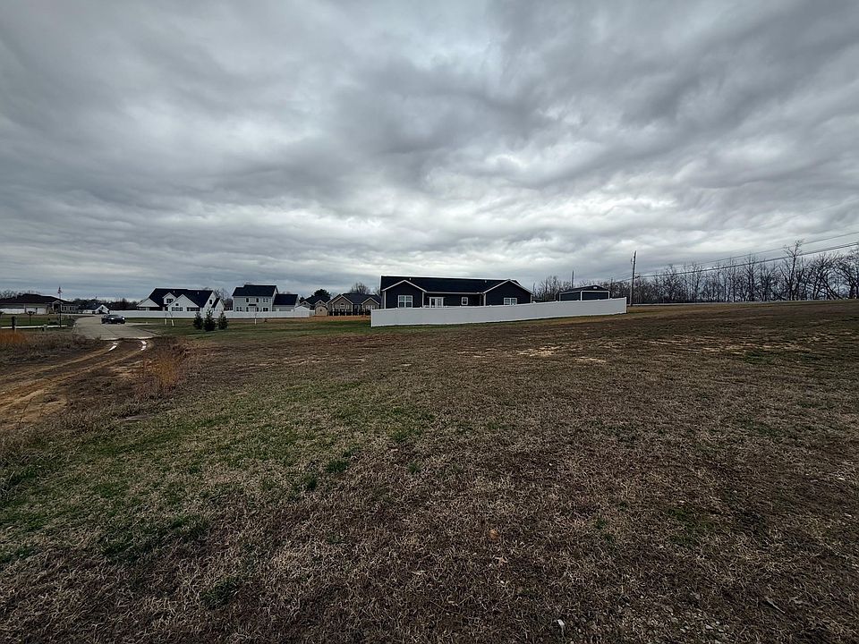 2nd image of 249 Castlegate Dr