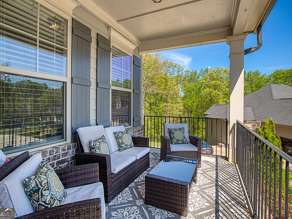 4th image of 8455 Post Oak Ln