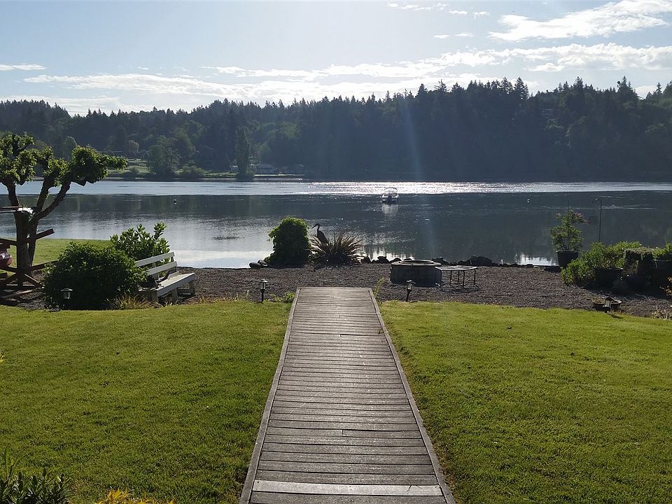 1st image of 3236 E Rocky Point Dr