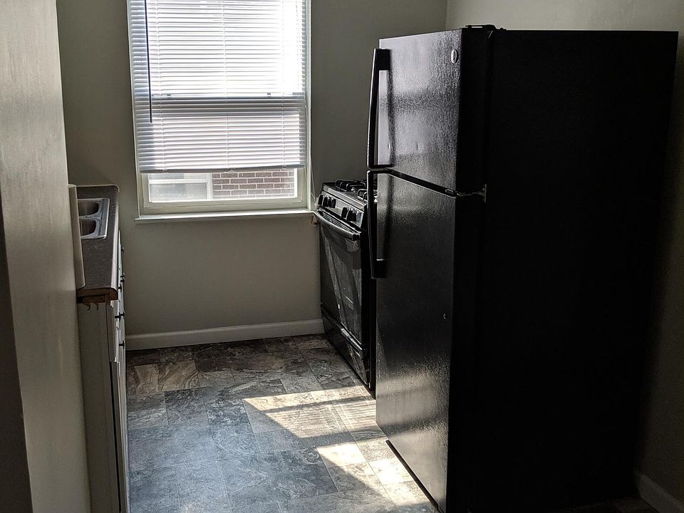 1st image of 37 Gahl Ter APT B