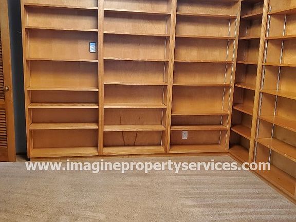 5th image of 832 41st St