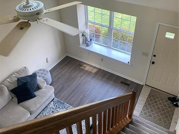 3rd image of 2656 Tamlynn Ct