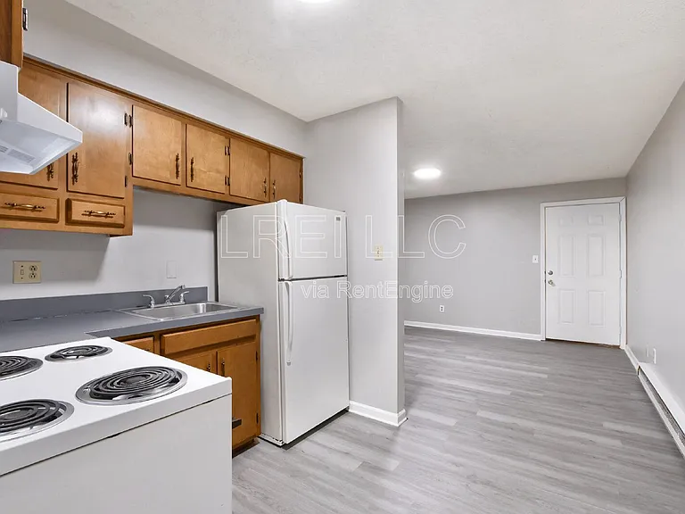176 Thistlewood Ave #15 — Photo 7