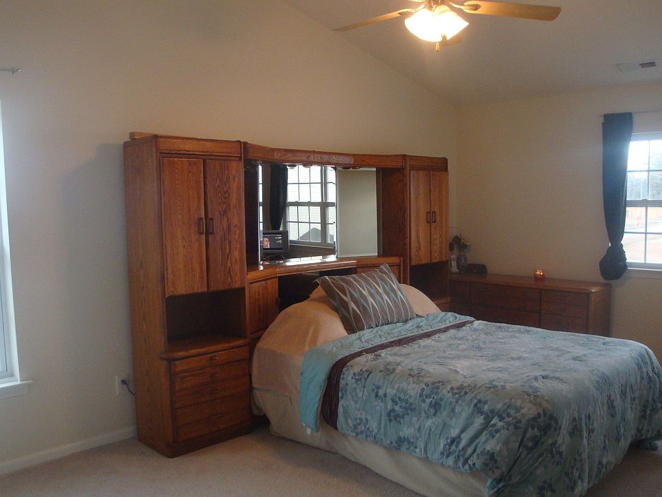 1st image of 100 Indigo Dr