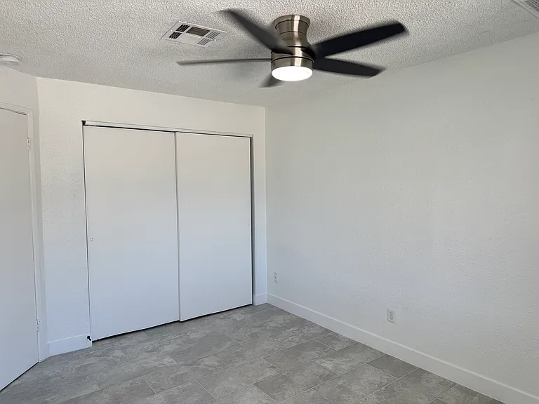 4553 N 82nd Ln — Photo 11