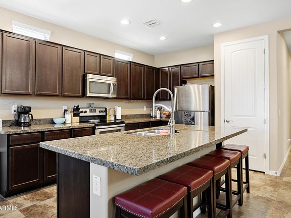 4th image of 3840 E ALAMO Street