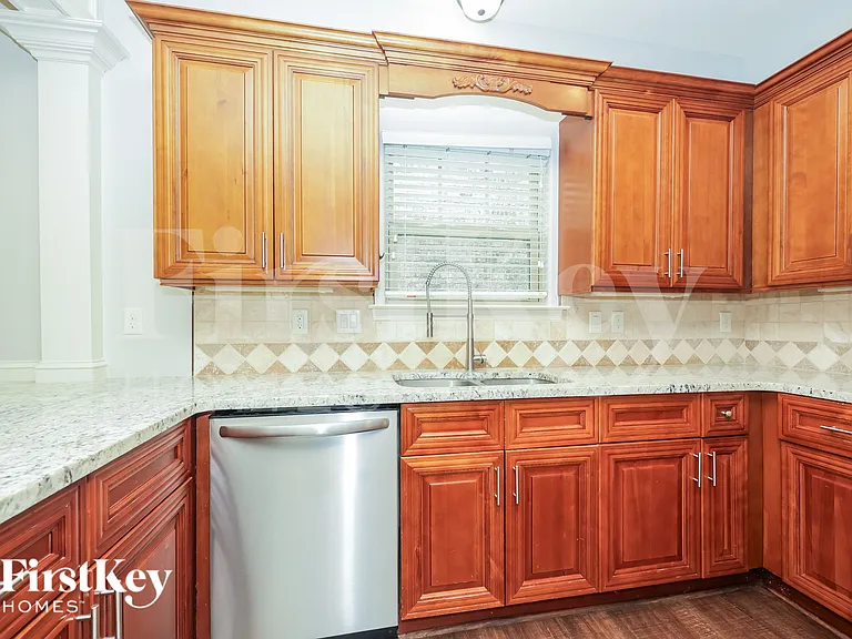2535 Cason Ln — Photo 9